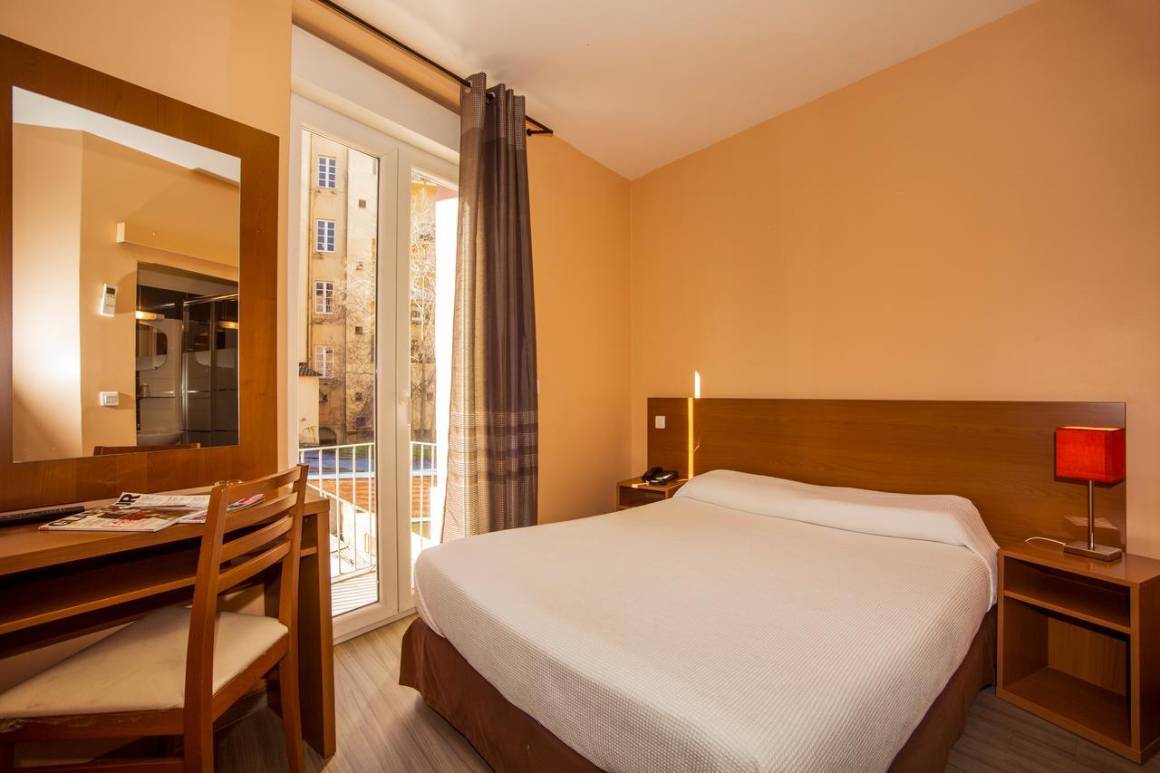 Hotel Le Dauphin Ajaccio  Exteriör bild