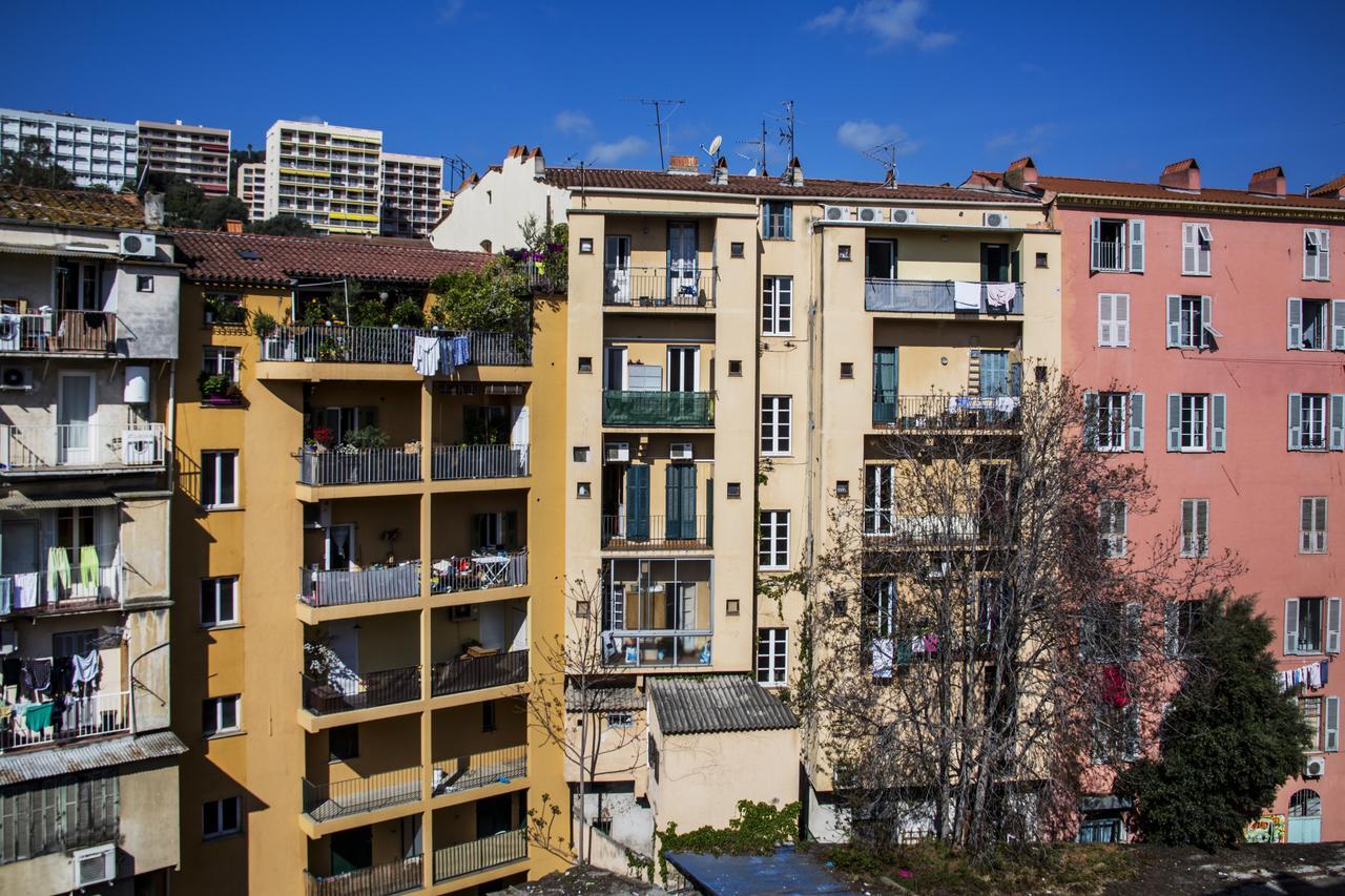 Hotel Le Dauphin Ajaccio  Exteriör bild